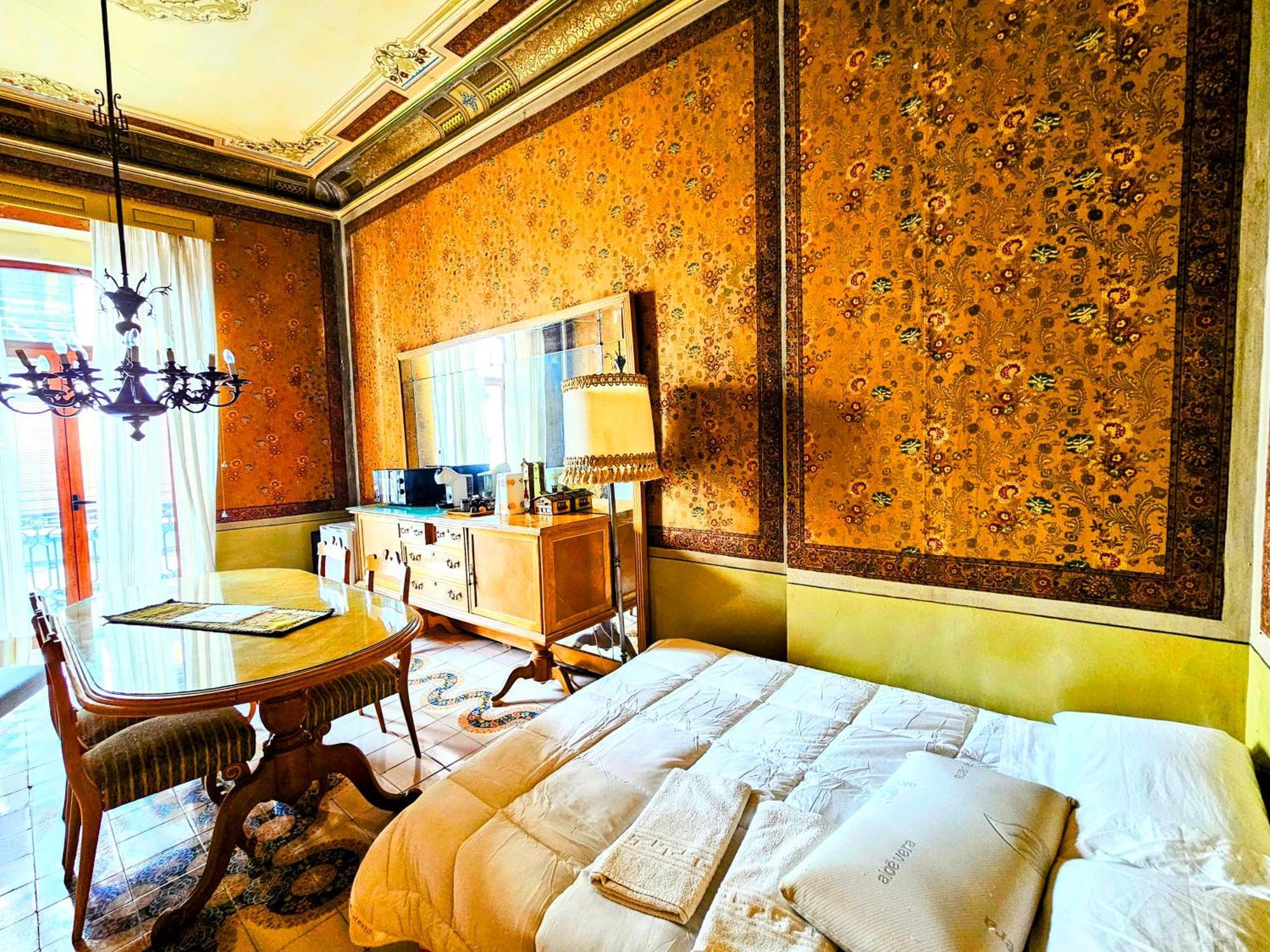 La Traviata - Bunol Lejlighedshotel Værelse billede